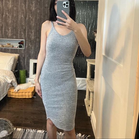 ARITZIA Cut Out Midi Dress - Picture 1 of 5